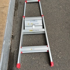 中古、上枠付き踏台の画像