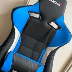 【比較的綺麗です】【中古】AKRACING ゲーミングチェア デスクチェア　【取りに来てくれる方】【重いです】の画像