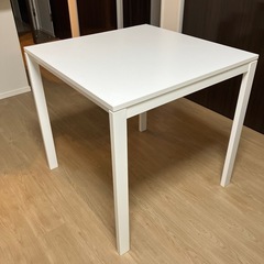 IKEA メルトルプ　ダイニングテーブル