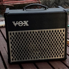 取引中　VOXエレキギター用アンプ