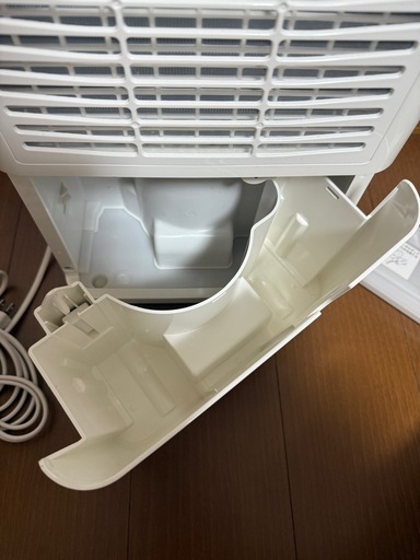 除湿機　衣類乾燥機