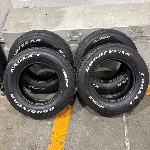 グッドイヤー195/80/15 ハイエース　キャラバン用