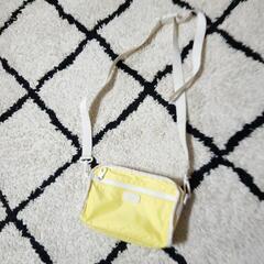 ★USED★UGG ショルダーバック イエローの画像