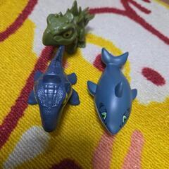 恐竜おもちゃ