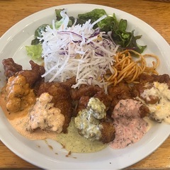 カフェ行きましょー😆