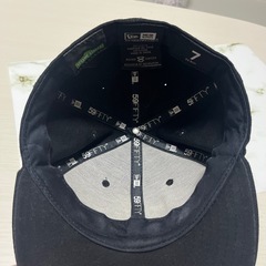 NEWERA キャップ クッキーモンスターの画像