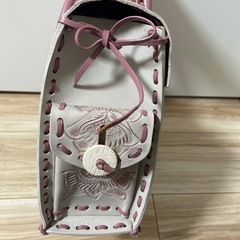 グレースコンチネンタルのカービィングバックの画像