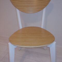 イス　椅子　チェア　1体の画像