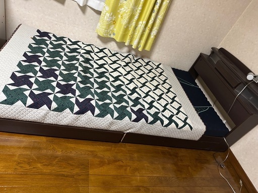 シングルベッド