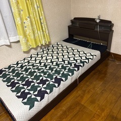 シングルベッド