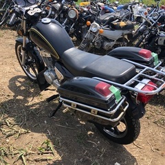 スズキ　QS150  書類付レストアベース車の画像