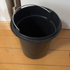 　Radyリゾートフラワー　ダストボックスの画像