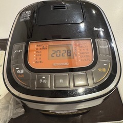 アイリスオーヤマ 炊飯器 マイコン式 5.5合 銘柄炊き分け機能...