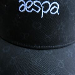 aespa 公式グッズ　キャップの画像