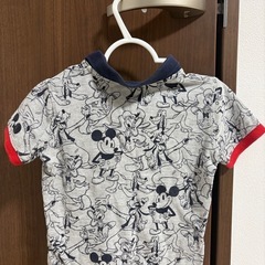 GAP ポロシャツ　90  
18〜24mの画像