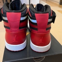 かなり希少❗️ Nike Air Jordan 1 Retro High Strap "Gym Red"の画像