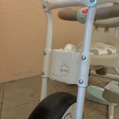ナチュラルトライク プー＆ハニー 三輪車の画像