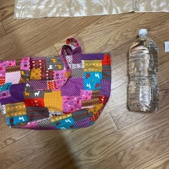 ハンドメイド品のバッグなどの画像