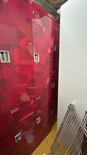 ✨激安価格✨9人用 ロッカー 4桁暗証番号でロック