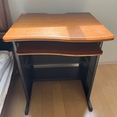 パソコンデスク
