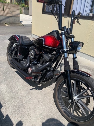 ハーレー　ダイナ　ストリートボブ　FXDBB 2015年式　トライジャ　カスタム