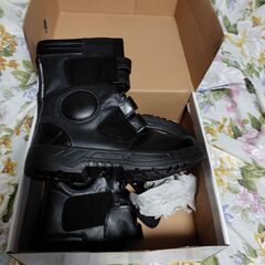 新品安全靴サイズ28cm