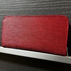 ★新品　長財布