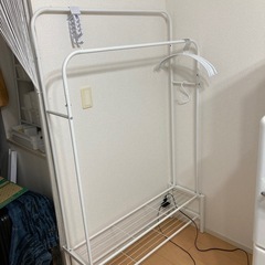 2段式ハンガーラック　白　ホワイトの画像