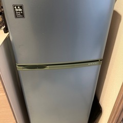 【中古】SANYO 冷蔵庫　SR111B