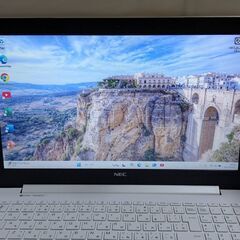 受け渡し予定🎏NEC🌟Lavie🌟NS150KAW🌟超美品白🌟SSD🌟WIN11🌟Office2021の画像