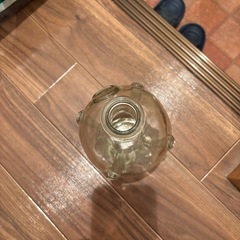 画鋲　花瓶の画像