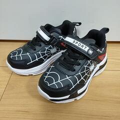 新品　キッズ靴　サイズ16
