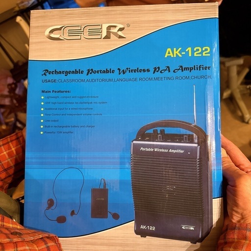 未開封新品 ポータブルアンプ　AK-122