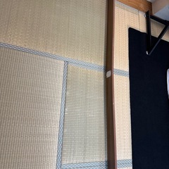 【無料】セミダブルベッドフレーム（10年使用・引き取り限定）の画像