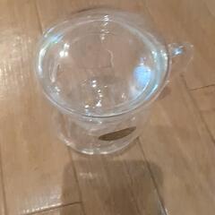 ハーブティーポットの画像