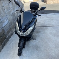 値下中　PCX 125 JF 56 走行少なめ　ブラック  バイ...