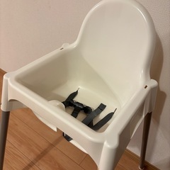 IKEA ハイチェア安全ベルト付きの画像