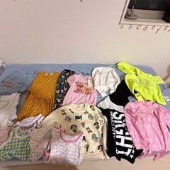子供服　120cm 100円/1枚　美品