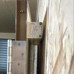ドア　クローザー付きの画像