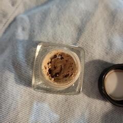 bobbi brown long wear cream shadow bone1  ボビー・ブラウン　クリームシャドウの画像