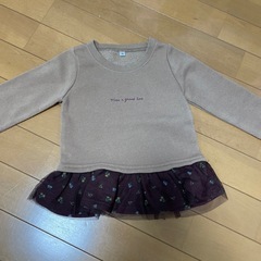 90 子供服 まとめ売り パジャマ トレーナー Tシャツ 長袖  5点セットの画像