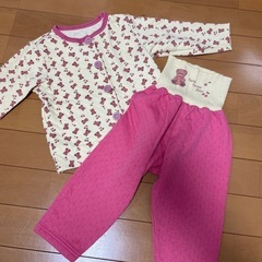 90 子供服 まとめ売り パジャマ トレーナー Tシャツ 長袖  5点セットの画像