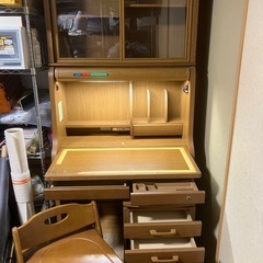 コイズミ学習机　ライティングデスク　可動式袖箱　別売の可動式椅子の画像