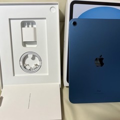 おまけ付き　iPad 第10世代　64GB　の画像