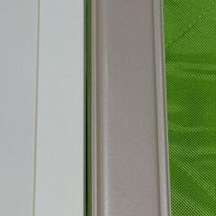 【値下げしました】【中古品】木製額縁２点の画像