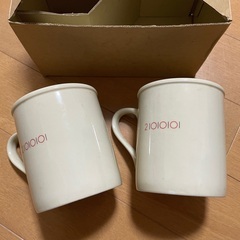 マルイ（多分）のペアマグカップ（未使用品）