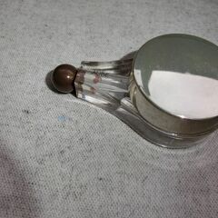 使用済み　アイシャドウの画像