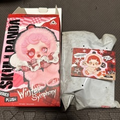 POPMARTスカルパンダWinter Symphony ぬいぐるみ