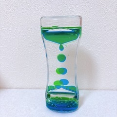 【新品】液体砂時計 オイル砂時計 おもちゃ タイマー　オイルモーション　グリーン　ブルー　リキッドモーション おもちゃ 置物 癒し の画像