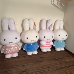 ミッフィのぬいぐるみ